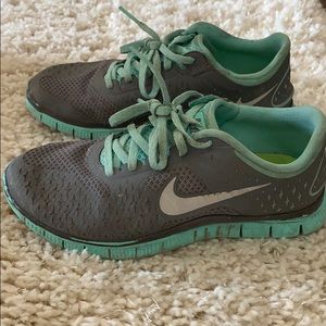 Nike shoes size 6.5